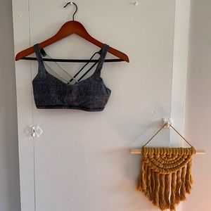 Lululemon Black and Silver Sports Bra - Size 4